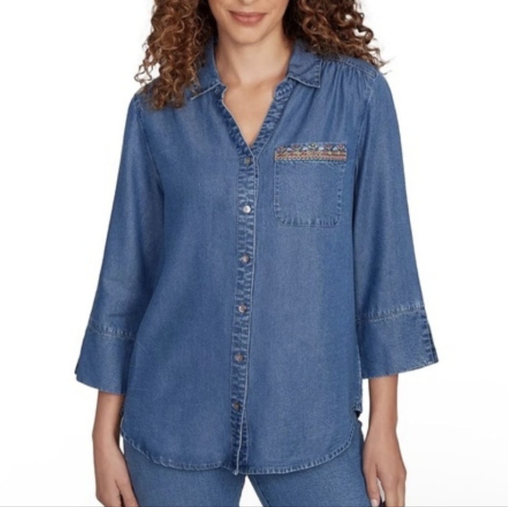 Alfred Dunner Butterfly Embroidered Chambray Top Size LG Button Up Bohemian Blue - Picture 2 of 11